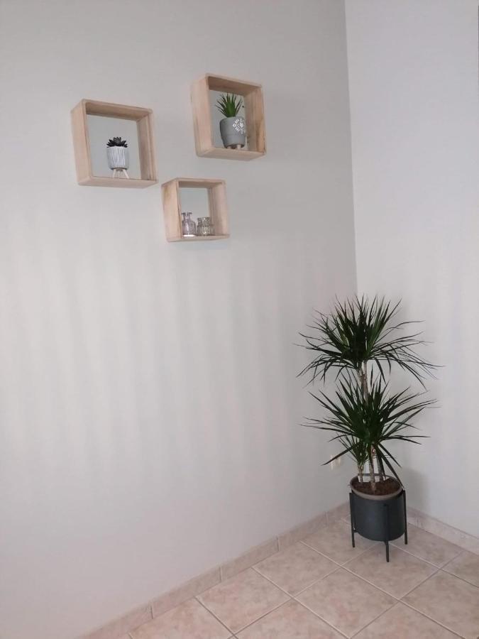 Superbe Appartement De 65M2 A 6061 Montignies-Sur-Sambre Charleroi Exterior photo